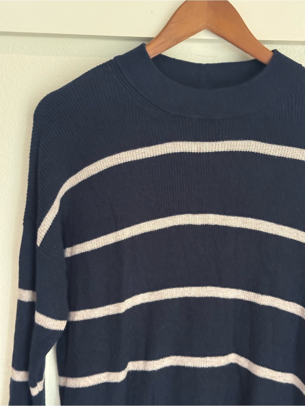 American Eagle Navy Striped Mock Neck Sweater Women’s Small Jegging fit - Picture 3 of 10